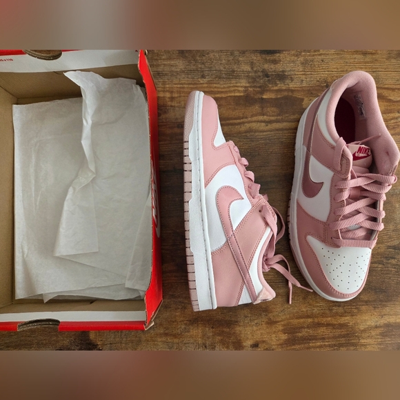 Nike Dunk Low GS 'Pink Glaze' 7Y/W8.5 DO6485-600 New w/Flaw w/ Box - Picture 5 of 11